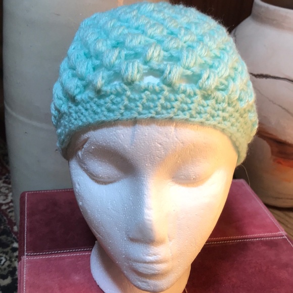 Kids handmade knit hat - Picture 2 of 4